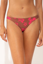 Laad de afbeelding in de Gallery-viewer, Gallery: Wednesday In Hawaii By Rio De Sol Bottom Bottom Pua-Coco-Guava Oahu