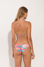Laad de afbeelding in de Gallery-viewer, Model Back: Rio De Sol Set Set River Frufru-Comfy