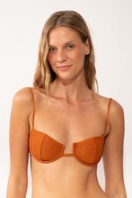 Laad de afbeelding in de Gallery-viewer, Gallery: Rio De Sol Top Top Ferrugo Juliette