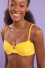 Laad de afbeelding in de Gallery-viewer, Image 11: Rio De Sol Top Top Malibu-Yellow Balconet