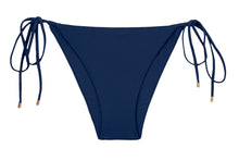 Laad de afbeelding in de Gallery-viewer, Product Front: Rio De Sol Bottom Bottom Navy Lacinho