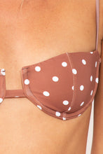 Laad de afbeelding in de Gallery-viewer, Image 06: Wednesday In Hawaii By Rio De Sol Top Top Kiko-Coco Shell
