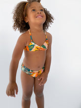 Laad de afbeelding in de Gallery-viewer, Model Front: Rio De Sol Girl's Two-Piece El-Arco Kids