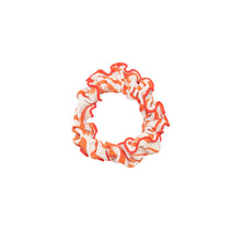 Laad de afbeelding in de Gallery-viewer, Product Front: Rio De Sol Hair Accessory Sahari Scrunchie
