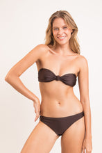 Laad de afbeelding in de Gallery-viewer, Image 07: Rio De Sol Set Set Shimmer-Coffee Bandeau-Joy Essential