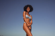 Laad de afbeelding in de Gallery-viewer, Image 14: Rio De Sol Top Top Drift-Cianita Sara