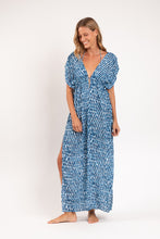 Laad de afbeelding in de Gallery-viewer, Image 05: Rio De Sol Maxi Dresses Chuva Long Dress Soleil