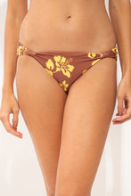 Laad de afbeelding in de Gallery-viewer, Gallery: Wednesday In Hawaii By Rio De Sol Bottom Bottom Pua-Coco-Lilikoi Mel