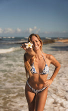 Laad de afbeelding in de Gallery-viewer, Image 10: Wednesday In Hawaii By Rio De Sol Top Top Pua-Pacifica Kauai