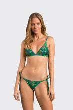 Laad de afbeelding in de Gallery-viewer, Model Front: Rio De Sol Bottom Bottom Wilds Cheeky-Tie