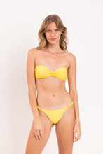 Laad de afbeelding in de Gallery-viewer, Image 09: Rio De Sol Set Set Amarelo Bandeau-Crispy Cheeky-Crispy