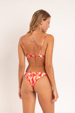 Laad de afbeelding in de Gallery-viewer, Model Back: Rio De Sol Top Top Mirage Balconet-Tie