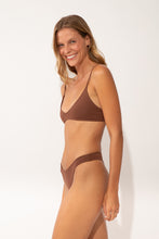 Laad de afbeelding in de Gallery-viewer, Image 03: Wednesday In Hawaii By Rio De Sol Set Set Coco Hana Sunset