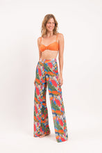 Laad de afbeelding in de Gallery-viewer, Image 04: Rio De Sol Beach Trousers Jungle Wide Pants