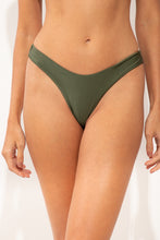 Laad de afbeelding in de Gallery-viewer, Gallery: Rio De Sol Bottom Bottom Shimmer-Croco Nara