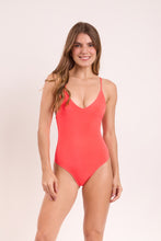 Laad de afbeelding in de Gallery-viewer, Model Front: Rio De Sol One-Piece Malibu-Folia Hype
