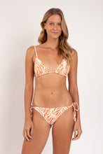 Laad de afbeelding in de Gallery-viewer, Model Front: Rio De Sol Bottom Bottom Sahari Ibiza-Comfy