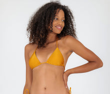 Laad de afbeelding in de Gallery-viewer, Gallery: Rio De Sol Top Top Damasco Tri-Rope