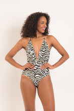 Laad de afbeelding in de Gallery-viewer, Image 02: Rio De Sol One-Piece Wild-Black New Vegas