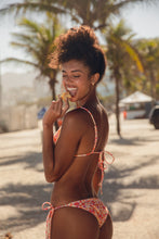 Laad de afbeelding in de Gallery-viewer, Image 13: Rio De Sol Set Set Ditsy-Butter Lia Lacinho