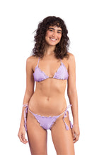 Laad de afbeelding in de Gallery-viewer, Model Front: Rio De Sol Set Set Shimmer-Harmonia Frufru-Fio