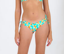Laad de afbeelding in de Gallery-viewer, Gallery: Rio De Sol Bottom Bottom Dubai Madrid