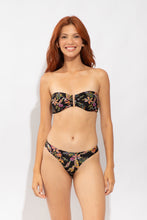 Laad de afbeelding in de Gallery-viewer, Model Front: Rio De Sol Bottom Bottom Flora Nice