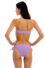 Laad de afbeelding in de Gallery-viewer, Model Back: Rio De Sol Set Set Uv-Harmonia Bandeau-Reto Madrid