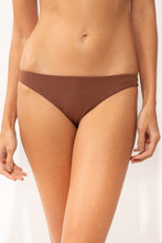 Laad de afbeelding in de Gallery-viewer, Gallery: Rio De Sol Bottom Bottom Sand-Cappuccino Leblon