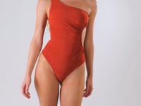 Laad en speel video af in Gallery-viewer, Video: Rio De Sol One-Piece Malibu-Chili Maeve