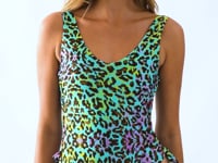 Laad en speel video af in Gallery-viewer, Video: Rio De Sol One-Piece Morumbi Zoe