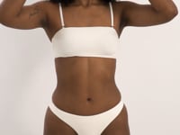 Laad en speel video af in Gallery-viewer, Video: Rio De Sol Bottom Bottom Off-White Nice-Fio