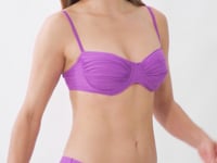 Laad en speel video af in Gallery-viewer, Video: Rio De Sol Top Top Bio-Floreira Vickie