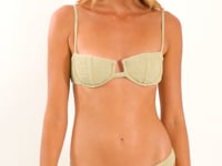 Laad en speel video af in Gallery-viewer, Video: Rio De Sol Set Set Brisa-Pistache Juliette Essential