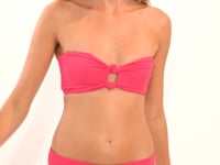 Laad en speel video af in Gallery-viewer, Video: Wednesday In Hawaii By Rio De Sol Bottom Bottom Guava Waikiki