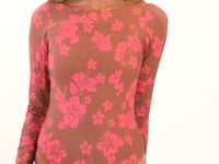 Laad en speel video af in Gallery-viewer, Video: Wednesday In Hawaii By Rio De Sol One-Piece Pua-Coco-Guava Surf