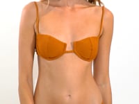 Laad en speel video af in Gallery-viewer, Video: Rio De Sol Top Top Ferrugo Juliette