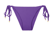 Laad de afbeelding in de Gallery-viewer, Product Front: Rio De Sol Bottom Bottom Amuleto Lacinho