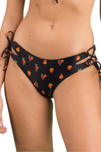 Laad de afbeelding in de Gallery-viewer, Gallery: Rio De Sol Bottom Bottom Cashew Madrid