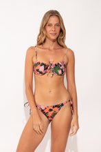 Laad de afbeelding in de Gallery-viewer, Model Front: Rio De Sol Bottom Bottom Jolie Ibiza-Comfy