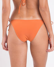 Laad de afbeelding in de Gallery-viewer, Image 05: Rio De Sol Bottom Bottom Ocre Lacinho