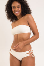 Laad de afbeelding in de Gallery-viewer, Image 09: Rio De Sol Bottom Bottom Off-White Madrid