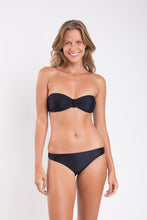 Laad de afbeelding in de Gallery-viewer, Model Front: Rio De Sol Bottom Bottom Touch-Black Essential-Comfy