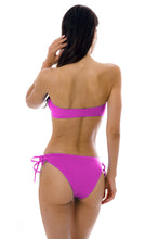 Laad de afbeelding in de Gallery-viewer, Model Back: Rio De Sol Bottom Bottom Uv-Pink Madrid