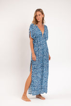 Laad de afbeelding in de Gallery-viewer, Image 06: Rio De Sol Maxi Dresses Chuva Long Dress Soleil