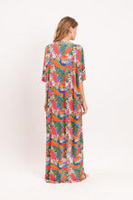 Laad de afbeelding in de Gallery-viewer, Model Back: Rio De Sol Maxi Dresses Jungle Long Dress