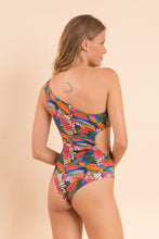 Laad de afbeelding in de Gallery-viewer, Model Back: Rio De Sol One-Piece Jungle Maeve