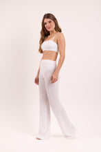 Laad de afbeelding in de Gallery-viewer, Image 02: Rio De Sol Beach Trousers Memphis-White Pants Lana
