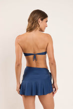 Laad de afbeelding in de Gallery-viewer, Model Back: Rio De Sol Beach Skirt Mini Skirt Navy