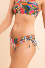 Laad de afbeelding in de Gallery-viewer, Image 11: Rio De Sol Set Set Jungle Bandeau-Reto Madrid
